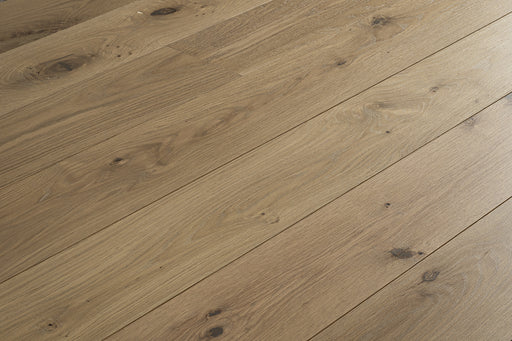 SD 48 high-end wide plank engineered White Oak Canadian made refined hardwood flooring surfaces with a natural hardwax oil finish by Plank & Co - textured image